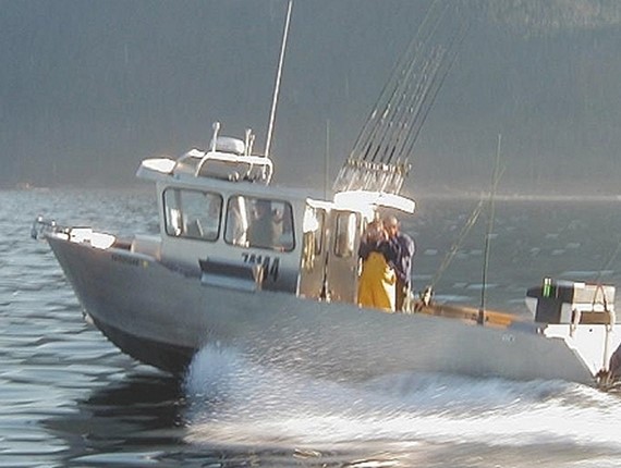31 FT Rough Water Orca (907)