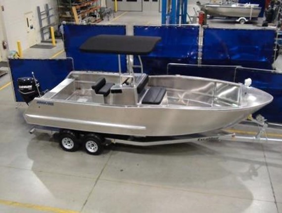 Excerpt: How Aluminum Revolutionized The Canoe 24 FT Center Console Sportsfisher (919) | Aluminum Boat ...